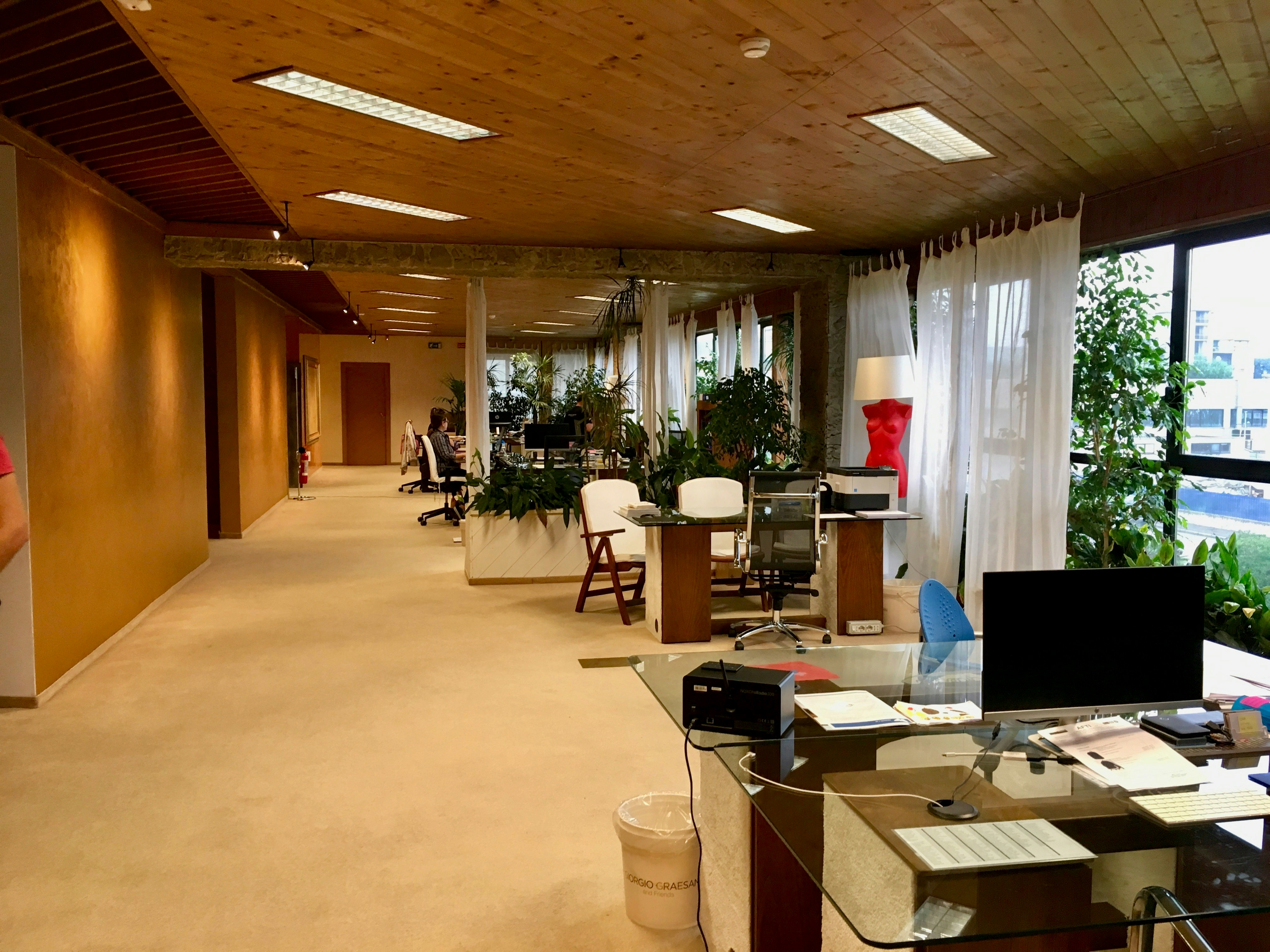 Commercial Cleaning image